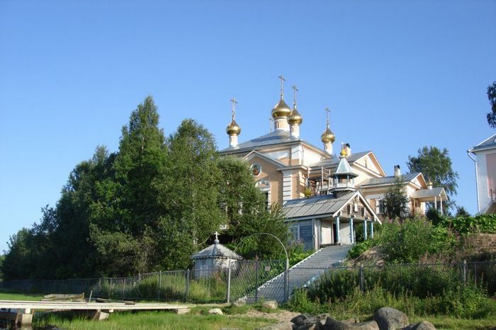 Петрозаводская, пос. Интерпосёлок, Важеозерский Спасо-Преображенский мужской монастырь (храм)
