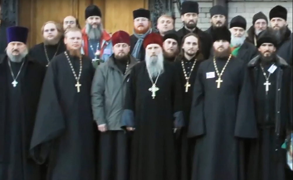 Такого представительного собрания пастырей в честь Батюшки ранее не было: видео о встрече 2009 года