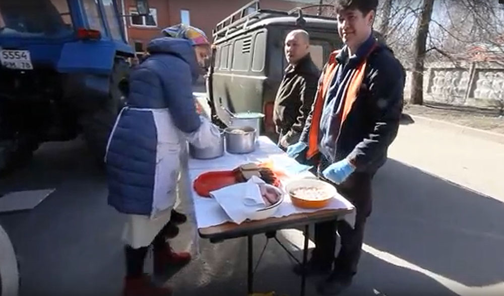 В Кронштадте помогают нуждающимся: видео о работе Социального центра