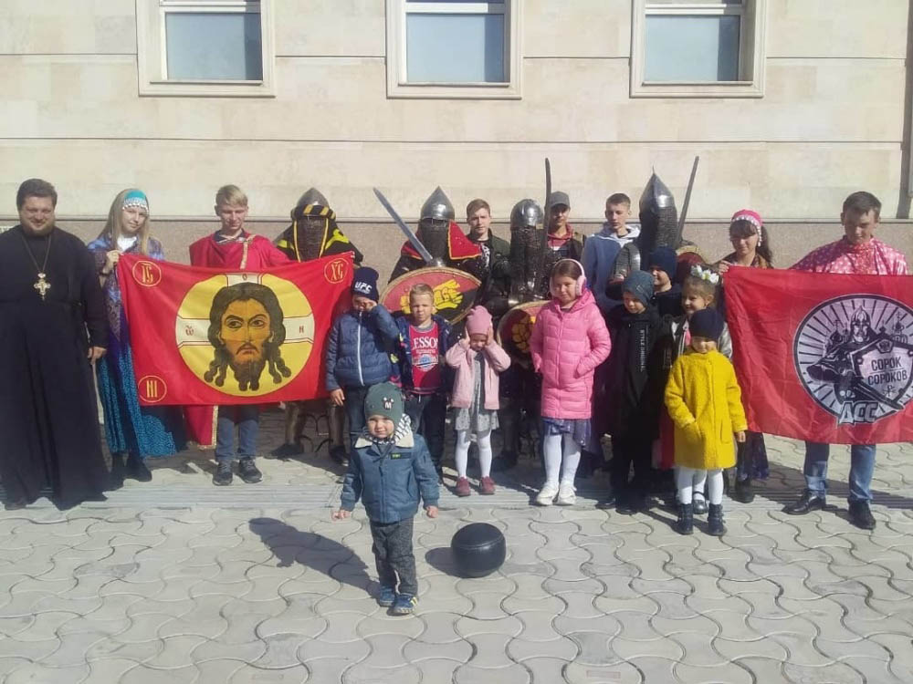 В Кыргызстане юбилей Александра Невского отметили исторической реконструкцией