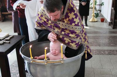 В Шахтинской епархии окрестили первого младенца, спасённого благодаря программе, направленной против абортов