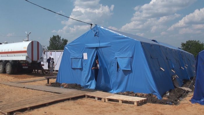 В лагерь временного размещения в Ростовской области передана полевая помывочная для беженцев из Украины