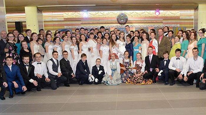 Первый Международный Рождественский бал православной молодежи