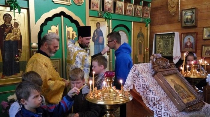 Учащиеся школы № 9 г. Сокол посетили храм св. прав. Иоанна Кронштадтского