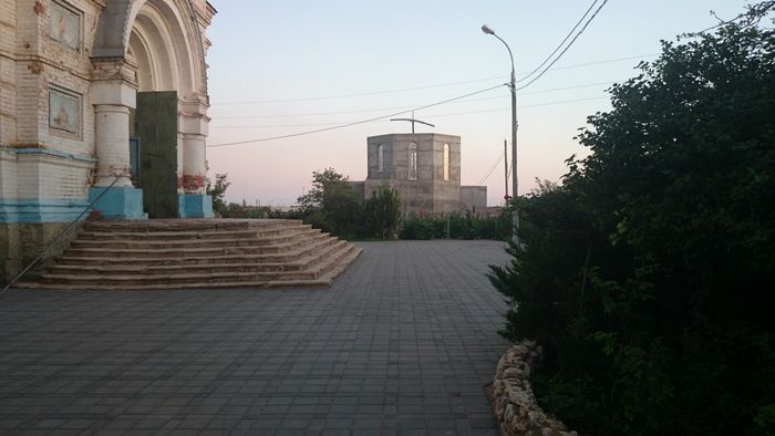 Ахтубинская, с. Никольское, Астраханская обл. (строится храм)