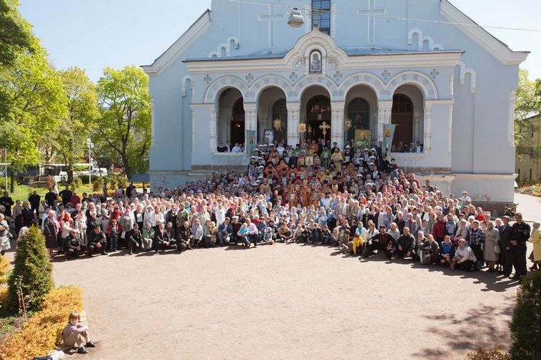 23-26 мая 2011 года в Санкт-Петербурге и Кронштадте состоялась первая Рабочая встреча Иоанновской семьи