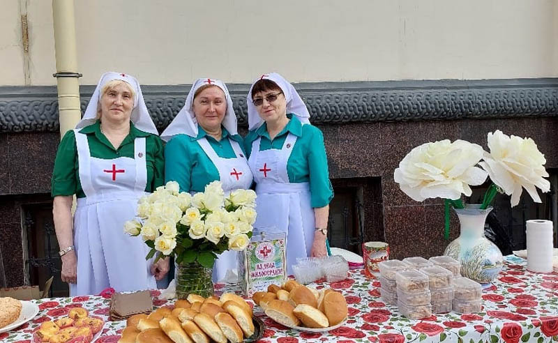 На территории ростовского храма прошел праздник милосердия и благотворительности