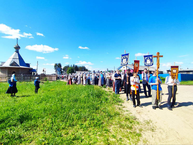 Под небом Русского Севера: в Суре проходит Крестный ход «Пояс Богородицы»