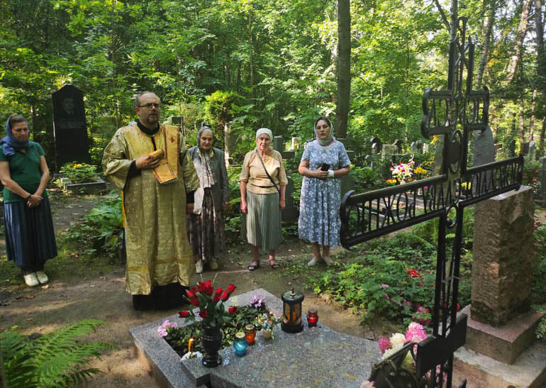 «Небеса поведают Славу Божию»: день памяти мнх. Елены (Казимирчак-Полонской)