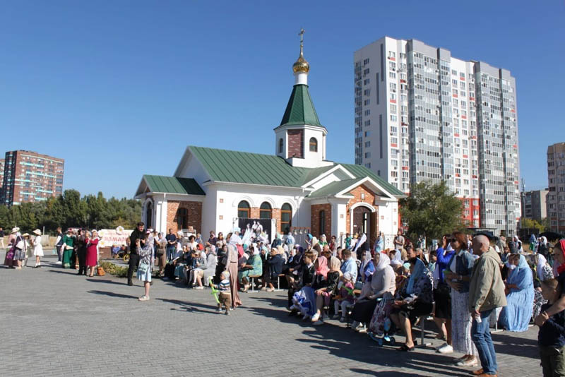 «Белый цветок» расцвел в воронежской Отрожке