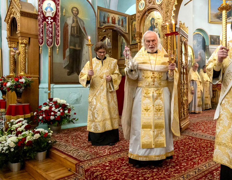 С Днем Крещения Руси! С именинами и годовщиной хиротонии прот. Владимира Рождественского!
